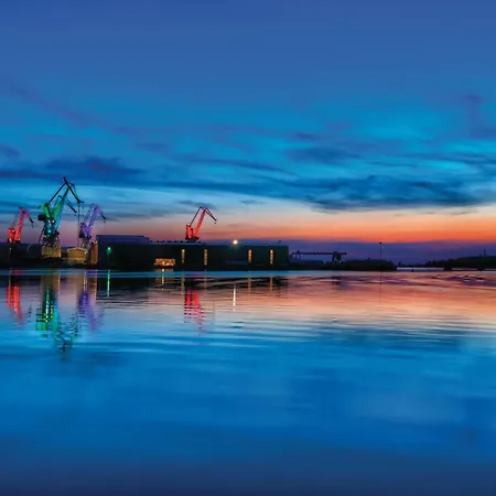 Semesterbostad Beautiful Home In Pula With Sauna *