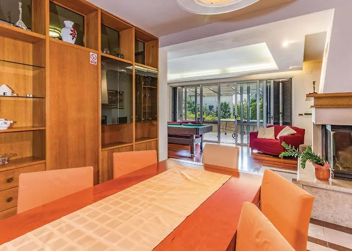 Beautiful Home In Pula With Sauna