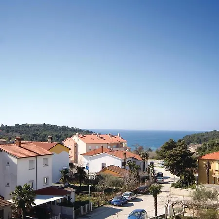 Дом отдыха Beautiful In With Sauna Пула