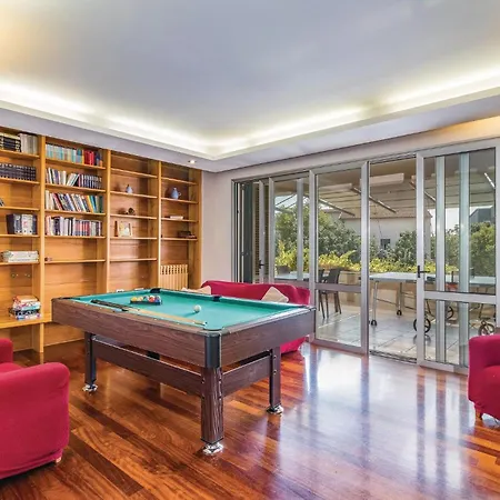 Beautiful In With Sauna