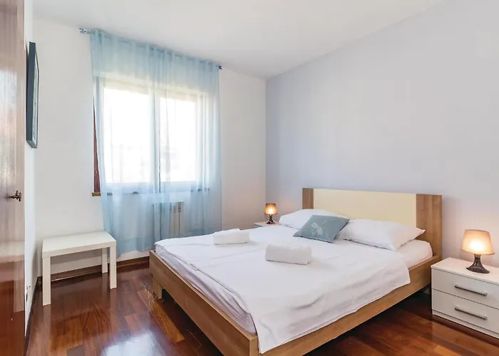 Дом отдыха Beautiful In With Sauna *