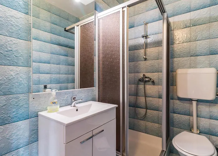 Дом отдыха Beautiful In With Sauna Пула