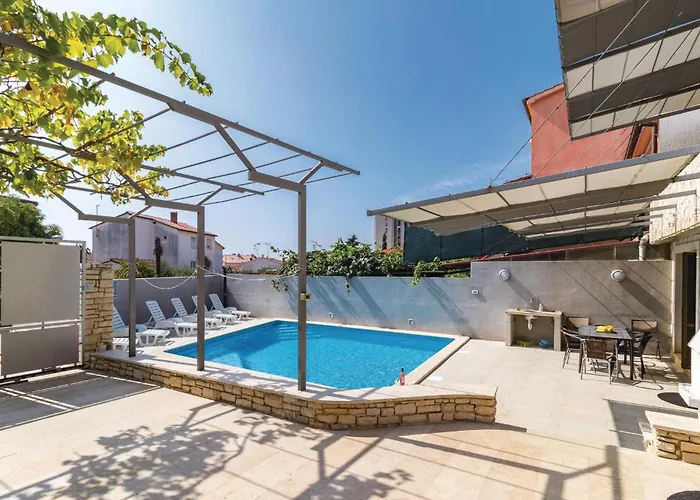 Beautiful Home In Pula With Sauna Pula